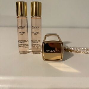 CHANEL Coco Mademoiselle Intense  Spray (2refills) with Gold and Pearl Chain